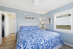 4 bedrooms, WiFi, bed sheets