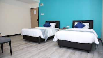 Superior Twin Room | Individually furnished, iron/ironing board, free WiFi, bed sheets