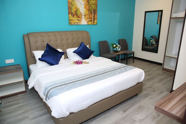 Habitación estándar | Muebles diferentes, tabla de planchar con plancha y wifi gratis 