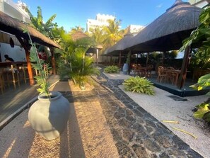 Breakfast and dinner served, local and international cuisine