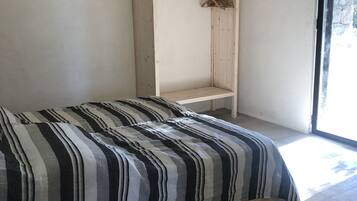 2 chambres, lit parapluie, Wi-Fi gratuit, draps fournis