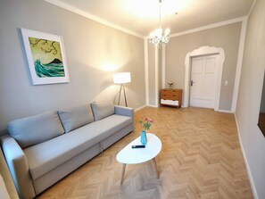 City Apartment (incl. 25€ Cleaning Fee) | Living area