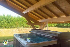 Front of property - Le Val Des Sens (Chatte)