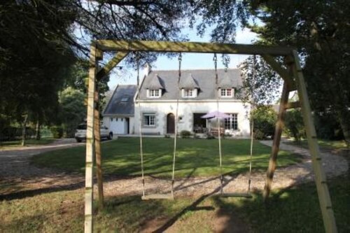 GRANDE MAISON CALME, CONFORTABLE & BIEN EQUIPEE