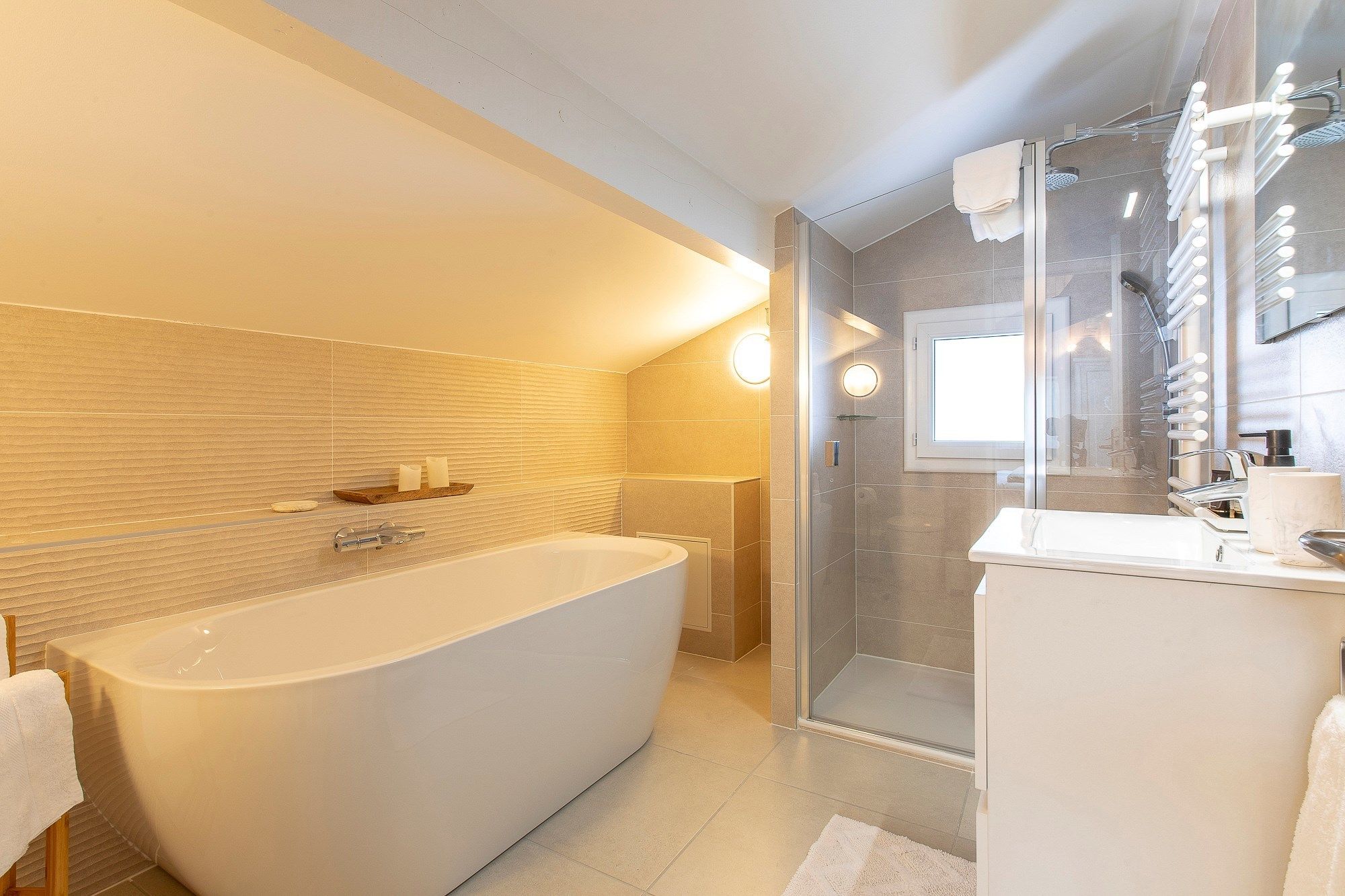 Bañera profunda