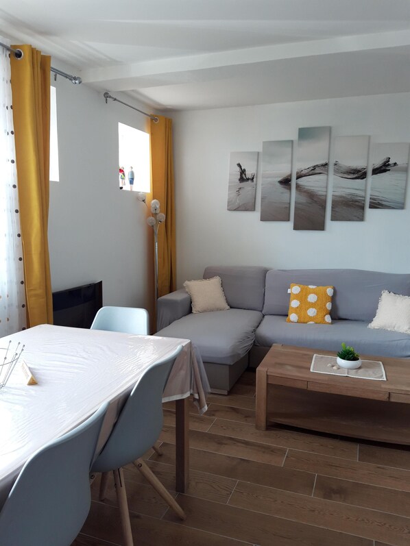 Traditional-Apartment, mit Bad, Meerblick (La Bassure de Baas) | Innenbereich