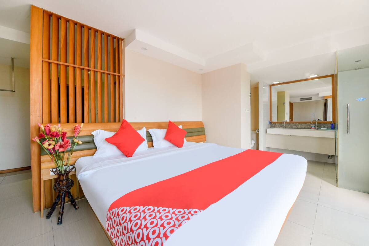 Superior Double Room | Desk, blackout curtains, free WiFi, bed sheets