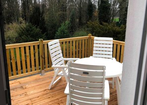 تناول الطعام بالخارج