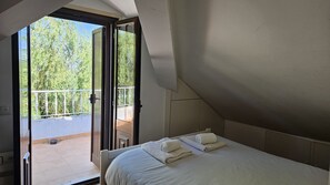 4 quartos, ferros/tábuas de passar roupa, Wi-Fi de cortesia