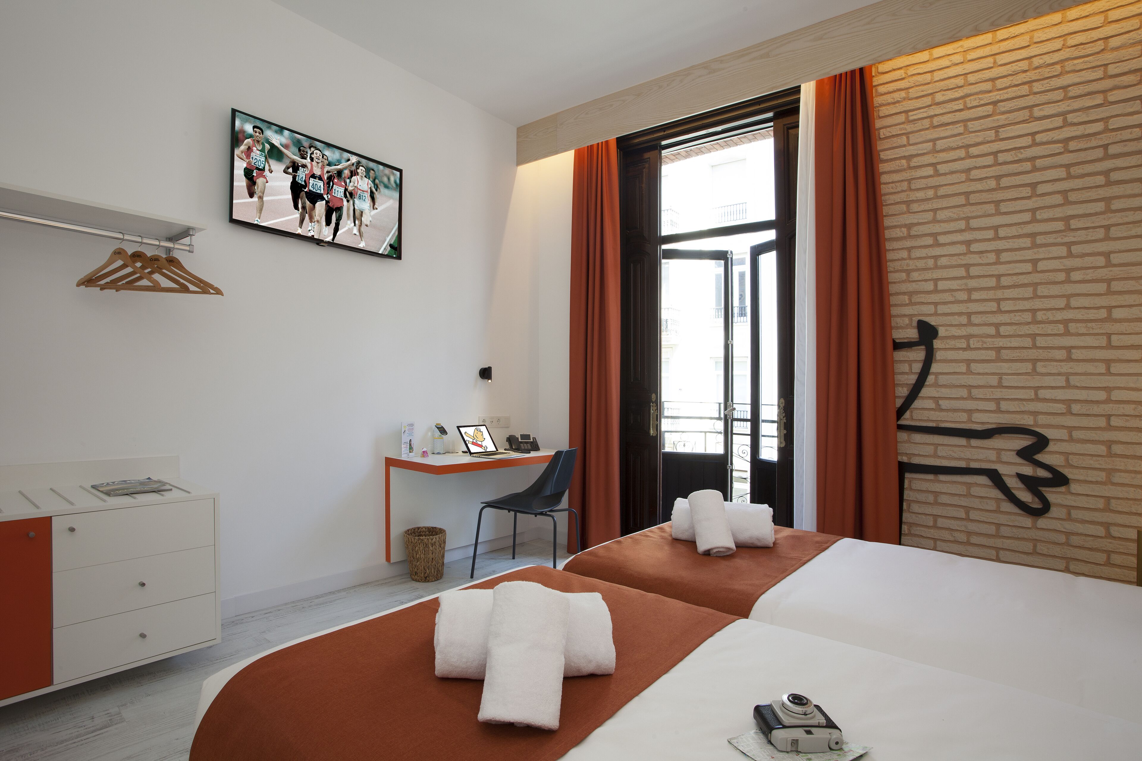 Photo - Casual Socarrat Valencia - Adults Only