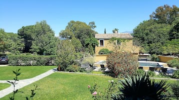 Studio (18/20m2) | Garden view