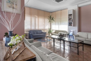 Flat-screen TV - Tiffany's (Cattolica)