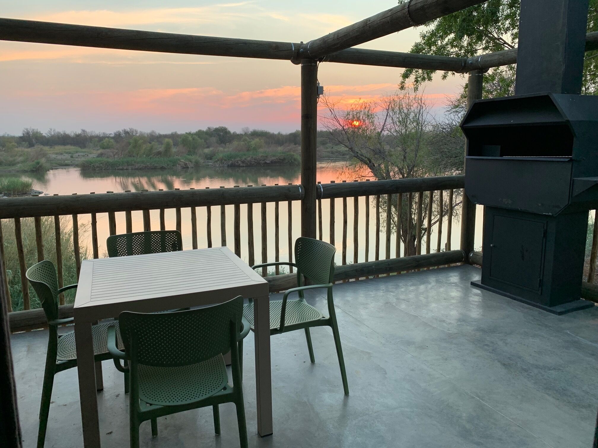 Fachada de la propiedad