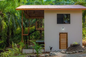 Villa, 2 Queen Beds | Minibar, desk, laptop workspace, bed sheets - Avatar Eco Residence (Puerto Jiménez)