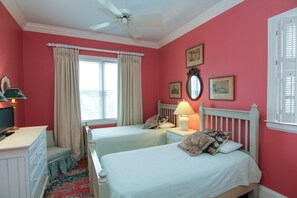 3 bedrooms, WiFi, bed sheets