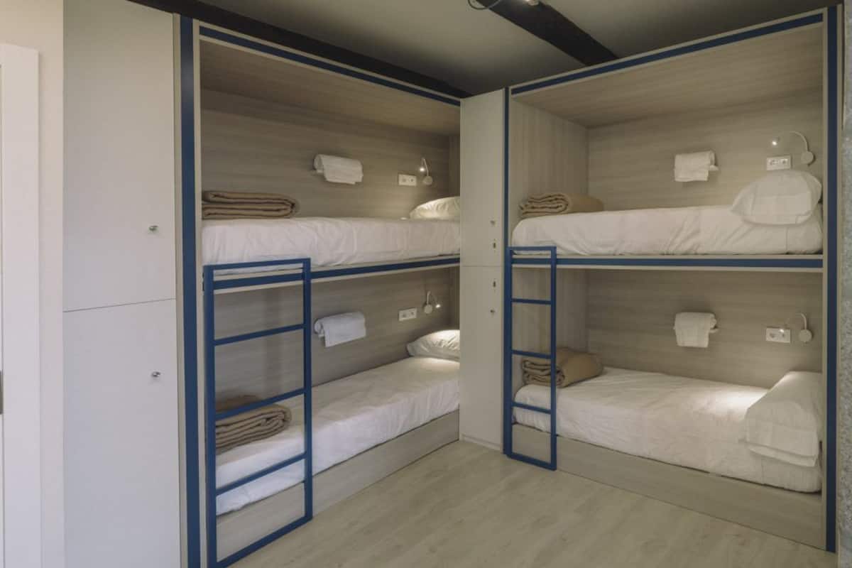 Free WiFi, bed sheets, wheelchair access
