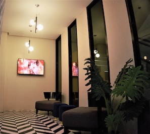 Lobby sitting area - Crevice Hotel (Davao)