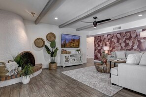 TV, tavolo da calcetto