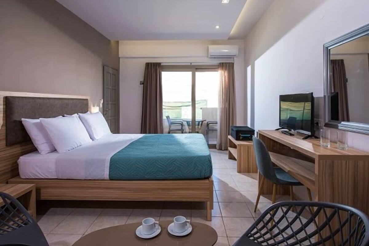 Deluxe Beach Double or Twin Room, Second Floor | ผ้าปูที่นอนฝ้ายอียิปต์, เครื่องนอนระดับพรีเมียม