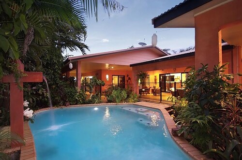 Hacienda Cooya Beach