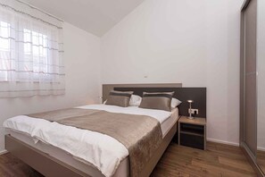 2 bedrooms, WiFi