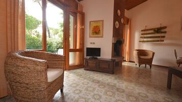 Apartemen, 3 kamar tidur (D-7) | Area keluarga | TV dan perapian