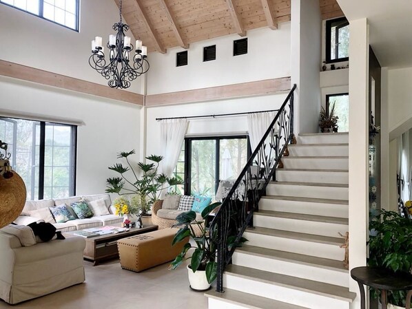 Premium bedding, free WiFi, bed sheets - Artvilla Village (Xihu)