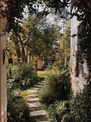 Property grounds - Artvilla Village (Xihu)