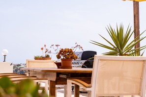 D View 4 You / 4 Bedroom Villa Apartment | Terrasse/Patio