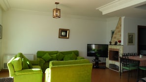 Duplex | Living area