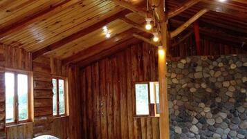 Standard Double Room | Free WiFi, bed sheets