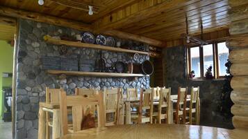 Daily cooked-to-order breakfast for a fee