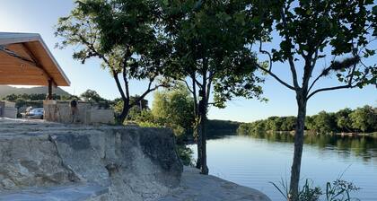 Cabin 4 of 7 With Private River Access to the Nueces River