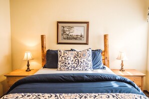 2 bedrooms, iron/ironing board, travel crib, free WiFi