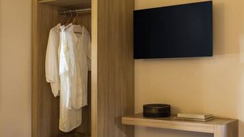 1 chambre, bureau, chambres insonorisées, fer et planche à repasser