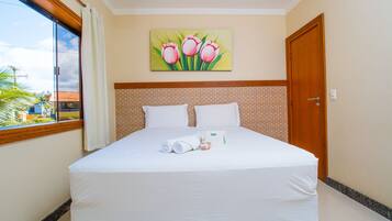 Minibar, in-room safe, free WiFi, bed sheets