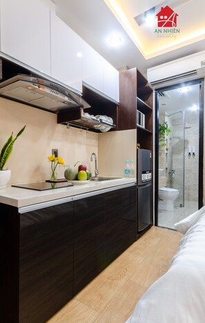 Private kitchen - An Nhien Homestay Nguyen Trai (Ho Chi Minh City)