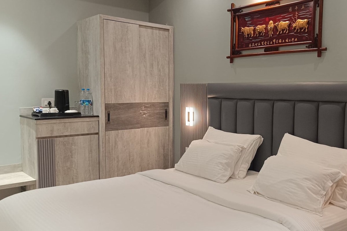 Surmatelas, bureau, espace de travail pour ordinateur portable