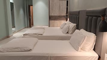 Standard Triple Room, Multiple Beds