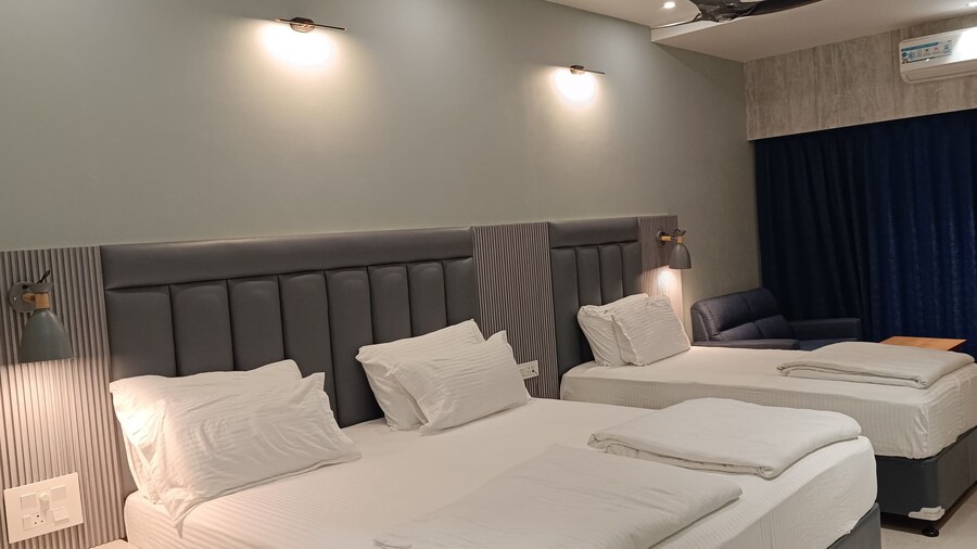 Hotel Lee Garden, Near Blue Flag Beach(500 Mtrs), Puri