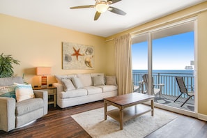 TV, DVD player - Stylish Gulf-front condo steps from the beach with resort pool, hot tub & gym (Panama City Beach)