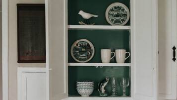 M22 Stone Cottage | Interior detail