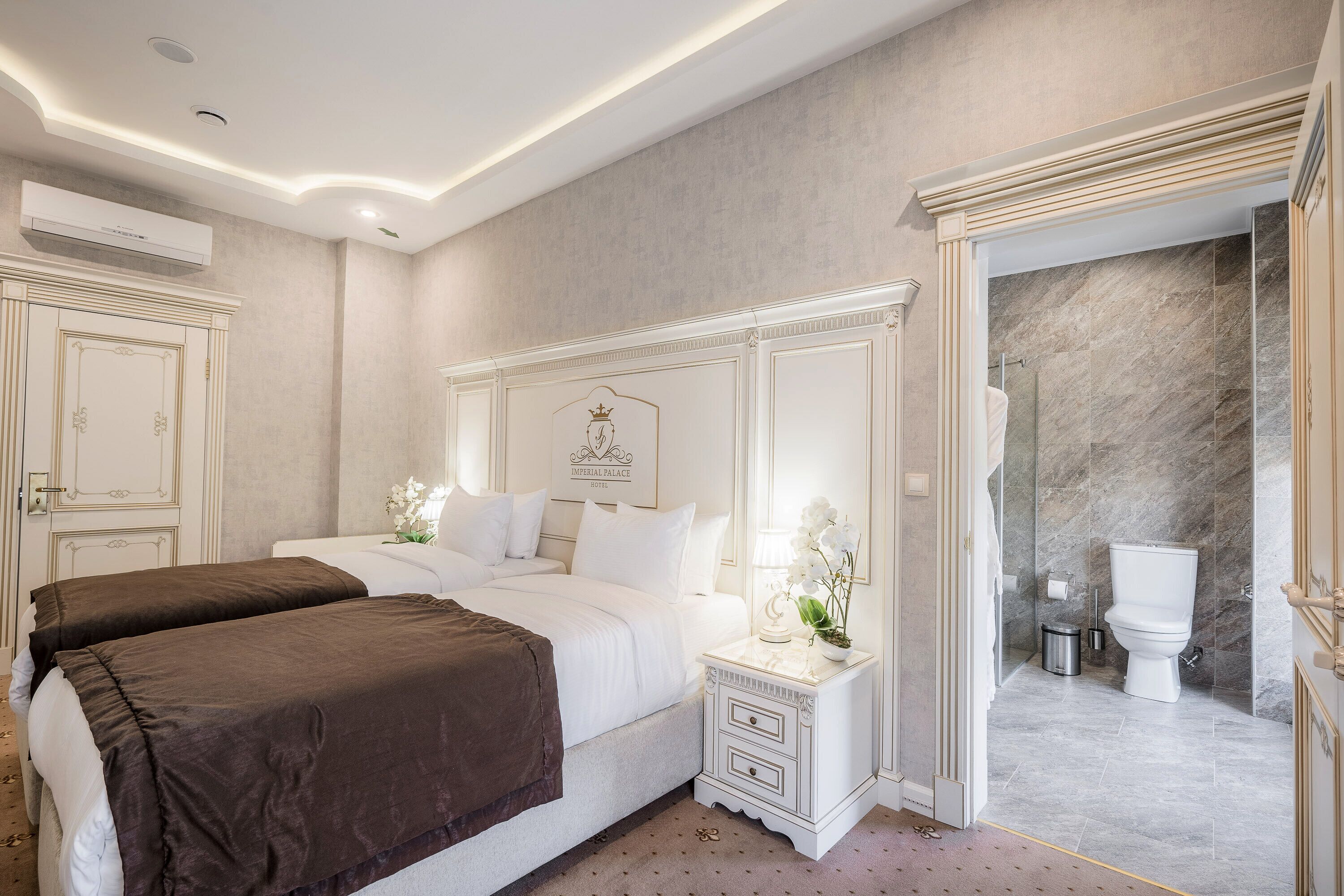 business double or twin room | hypo-allergenic bedding, desk, free cots/infant beds, free wifi