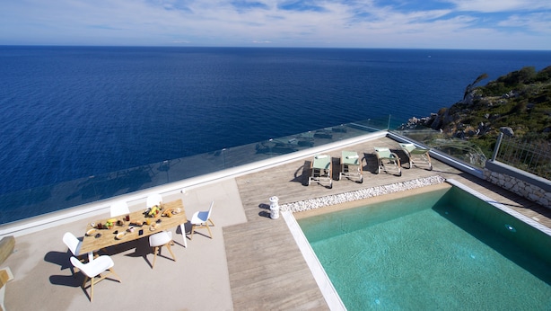 Unclassified image, 1 of 29, button - Exceptional Sea Front Villa in Skala (Kefalonia)
