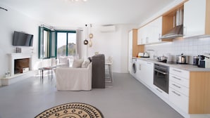 Unclassified image, 5 of 29, button - Exceptional Sea Front Villa in Skala (Kefalonia)