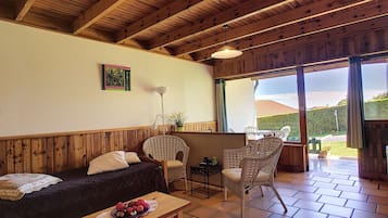 Studio | Area keluarga