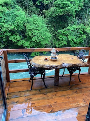 Exclusive-bungalow, poreamme | 1 makuuhuone, italialaiset Frette-lakanat, ylelliset vuodevaatteet