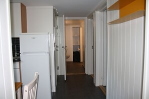 Lejlighed | Privat køkken | Køleskab, mikrobølgeovn, kaffe-/temaskine, elkedel