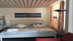 Familiekamer | Hypoallergeen beddengoed, geluiddichte muren