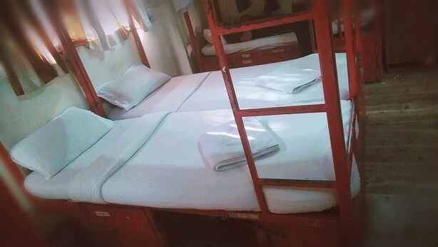 Basic Shared Dormitory - Kc Dormitory (Mumbai)